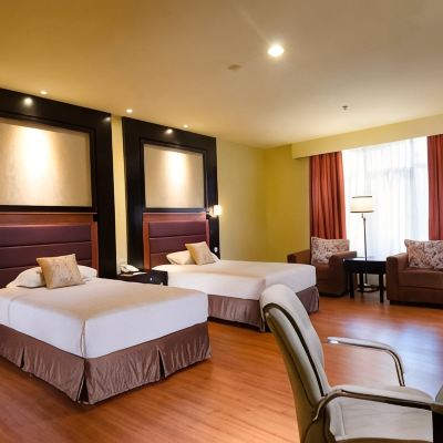 Deluxe Room Sari Ater Kamboti Hotel Bandung Promo Code