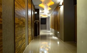 Hotel Asia - Housity
