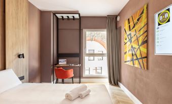 B&B Hotel Genova City Center - Housity