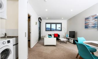 IQ Smart Apartments 704 Braddon ACT - Housity