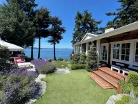 Magnificent up-close WATERFRONT "SunBright Le Reve"   Premier westside Orcas Hoteles en Eastsound