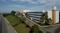 Holiday Inn VILLAHERMOSA AEROPUERTO by IHG Отели в г. 