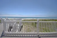 Crystal Coast Paradise: Oceanfront Home with Stunning Views, West, Emerald Isle!