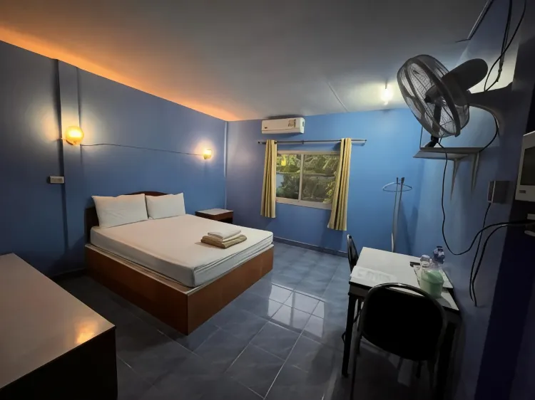 ห้องสแตนดาร์ด เตียงใหญ่ 1 เตียง