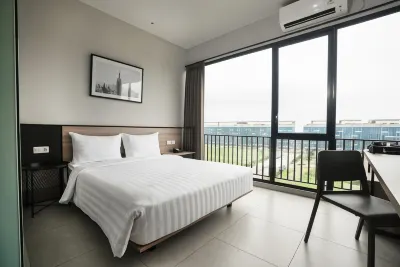 Conjioo Hotel Jakarta Managed by Mhm Hotel a 
