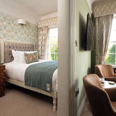 Family Room Stauntons on The Green Hotel Promo Code