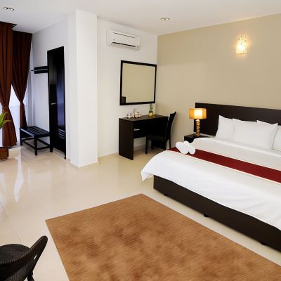 Bilik Standard Kupon Inn Home Hotel