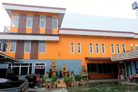 บ้านโป่งเซ็นเตอร์เพลส