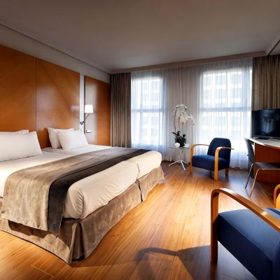 Standard Suite Exe Plaza Madrid Promo Code