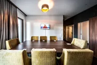 Best Western Plus Royal Suites