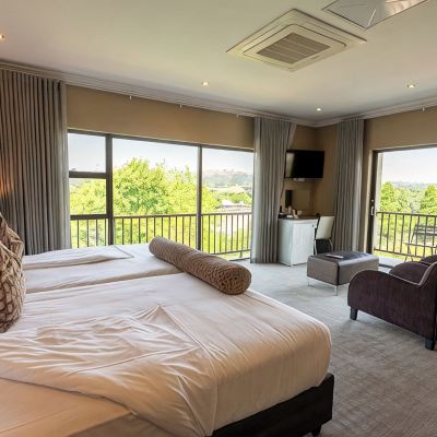 Deluxe Room with Lake View St Andrews Hotel and Spa Promo Code