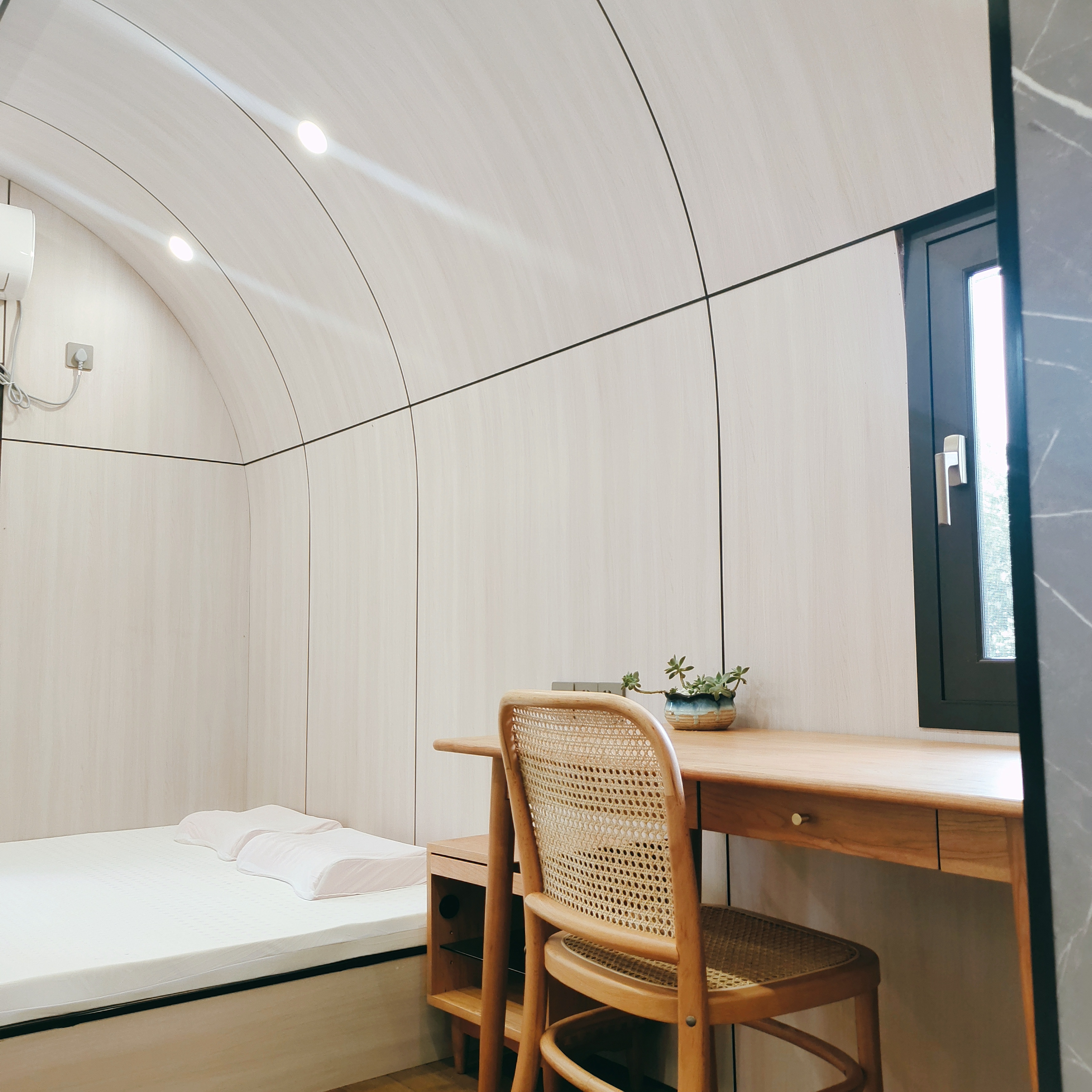 二室一厅二衞（特色木屋）