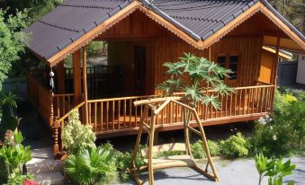 Home Stay STC Bed and Breakfast