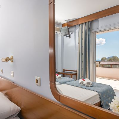 Twin Room with Side Sea View