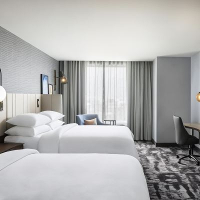 Standard Room Crowne Plaza Kearney, an IHG Hotel Promo Code