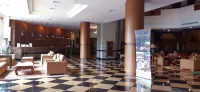 Sri U-Thong Grand Hotel
