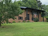 Charming family and pet friendly home 15min from Chattanooga's best attractions!