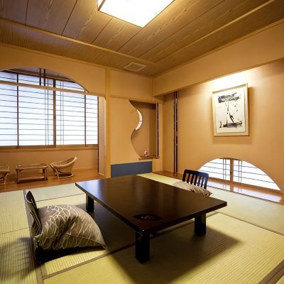 Japanese Room, Non-Smoking (10 Tatami Mats (with Unit Bath)) 城崎温泉　喧噪の隠れ家　月のしずく クーポン