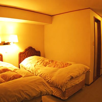 ツインルーム(浴室) 宿坊 極意　徳善院流細打ち戸隠そばとかやぶき屋根の文化財の宿 クーポン