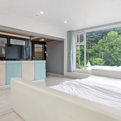 Unshared House 104, Indoor Pool, Beam Projector, Small Campfire 가평 어반힐스풀빌라 쿠폰
