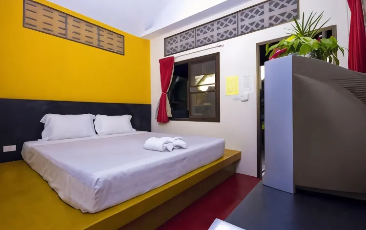 ห้องสแตนดาร์ด เตียงใหญ่ พร้อมพัดลม