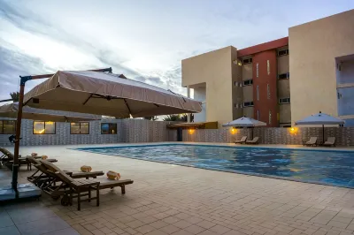 Lynatel Palace Hotel a 