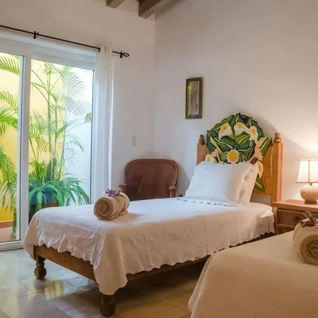 Contemporary Villa in Lush,Tropical, Private Paradise