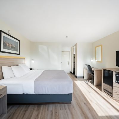 Standard King Room Quality Inn Halifax Airport Promo Code