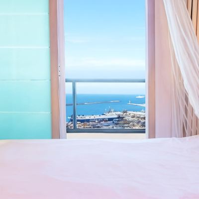 Deluxe Twin Room Sims Hotel Promo Code