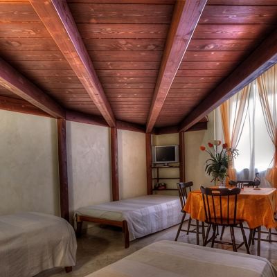 Double Room (Private Bathroom Not in Room) Il Gallo Promo Code