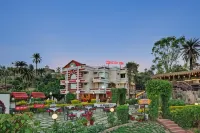 Chacha Inn the Garden Retreat