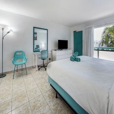 Standard King Room Horizon by The Sea Inn Promo Code