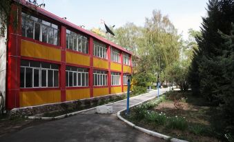 Hotel 78 Cafe - Housity