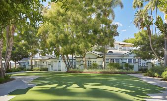 Fairmont Miramar Hotel & Bungalows