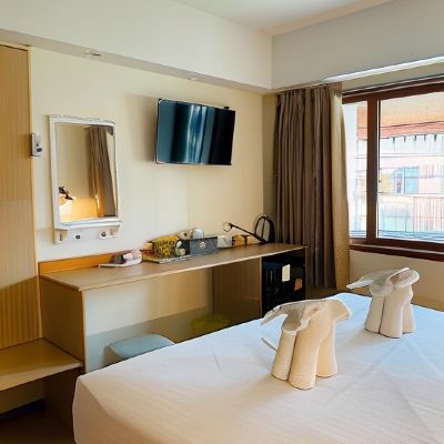 Standard Double Room Chada Hotel Chiang Mai Promo Code