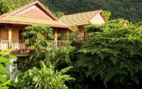Tara Lodge Haven of Peace Отели в г. 