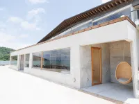 Denpaku the Beachfront Mijora Hotele w: 