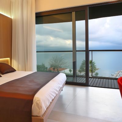 Junior Suite With Sea View And Hot Tub