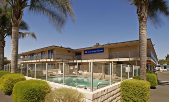 Days Inn by Wyndham Santa Maria