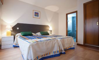 Apartamentos Goya 75