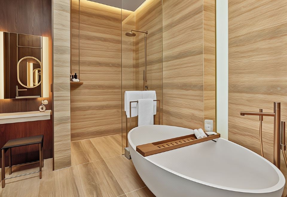 阿特拉斯套房，1張特大床，海景，户外浴缸，露台