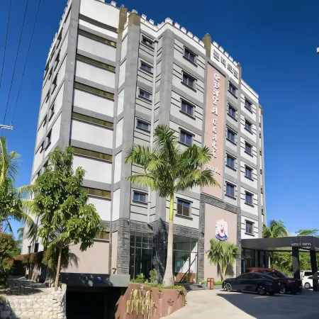 Punta Clark Hotel
