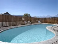 Super 8 by Wyndham Bishop