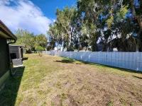 Charming Single Story Townhome close to beaches
