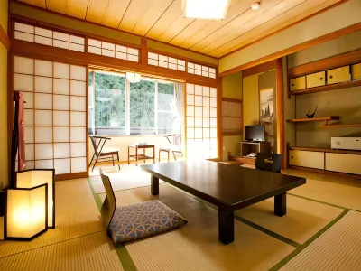 Shimogoten Hotel a 