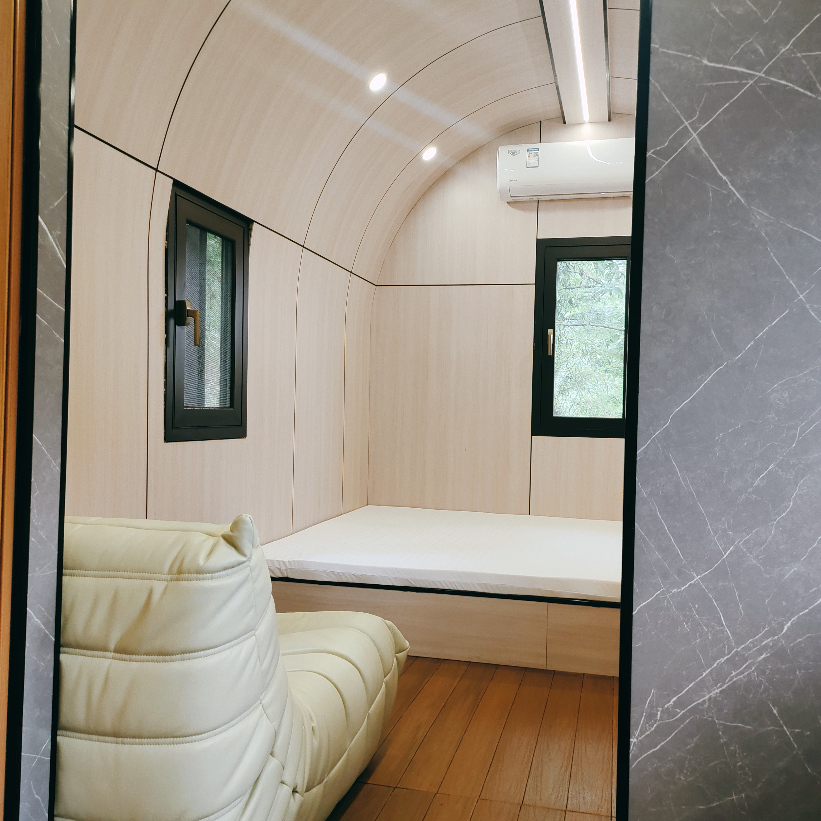 二室一厅二衞（特色木屋）