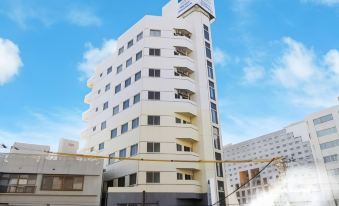 Hotel Livemax Budget Okinawa Tomariko