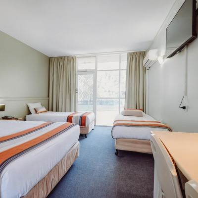Standard Family Artesian Spa Motel Promo Code
