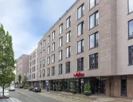 Adina Apartment Hotel Nürnberg Hotels in der Nähe von Brunnen Ehekarussell