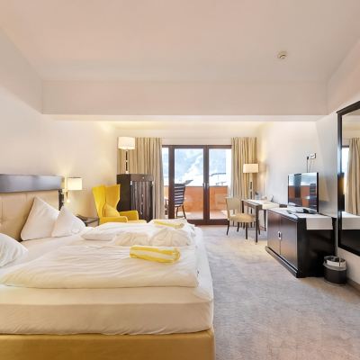 Business Double Room Mountains Hotel Promo Code